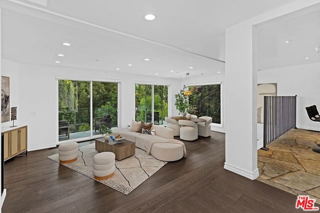 7670 Woodrow Wilson Drive, Los Angeles, CA 90046 — photo 10 of 60