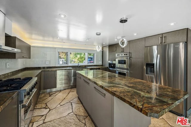 7670 Woodrow Wilson Drive, Los Angeles, CA 90046 — photo 58 of 60