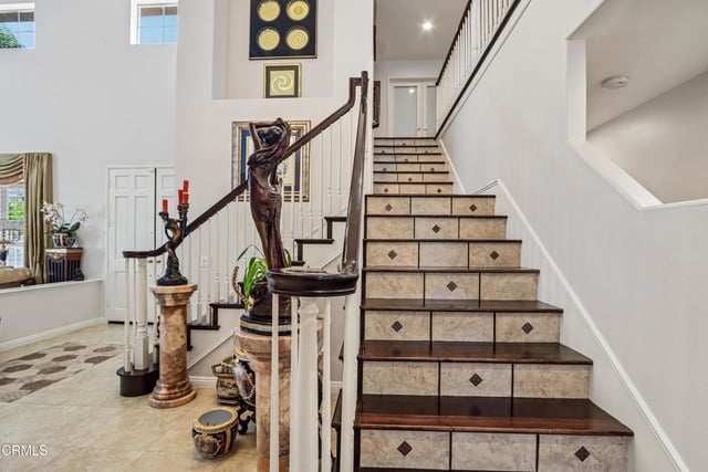 1084 Camino Vera Cruz, Camarillo, CA 93010 — photo 10 of 34