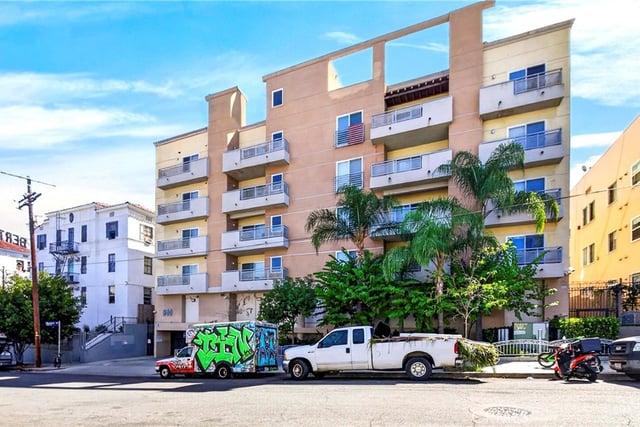980 S Oxford 303, Los Angeles, CA 90006 — photo 31 of 31