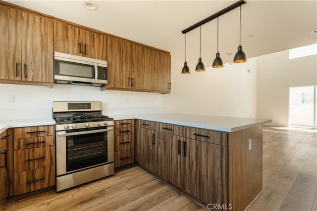 5623 N Bella Blanco, North Hollywood, CA 91601 — photo 10 of 39