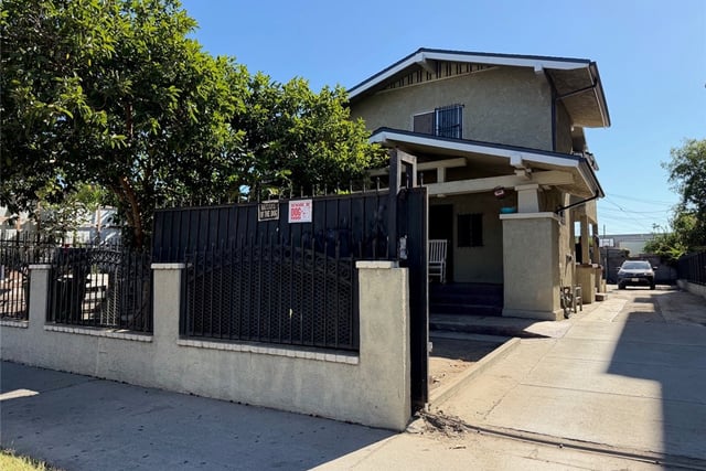 4512 S Figueroa, Los Angeles, CA 90037 — photo 2 of 9