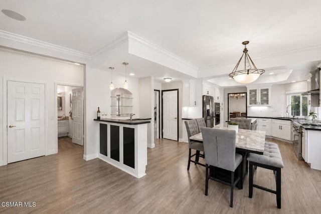 3732 Via Del Prado, Calabasas, CA 91302 — photo 10 of 57