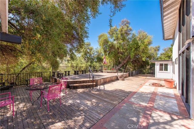 2125 Eastedge, Glendale, CA 91206 — photo 31 of 46