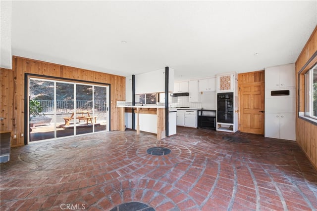 2125 Eastedge, Glendale, CA 91206 — photo 5 of 46