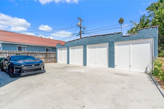 135 E 77th Street, Los Angeles, CA 90003 — photo 27 of 31