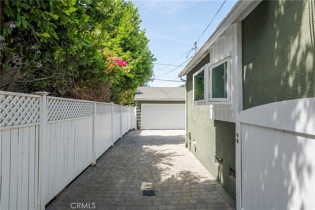 435 S Mariposa, Burbank, CA 91506 — photo 46 of 54