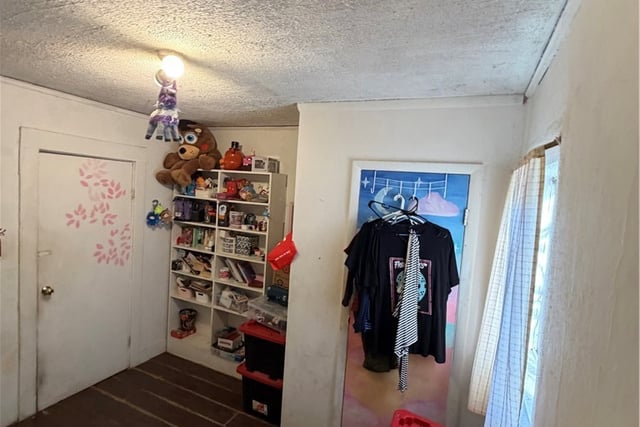 963 Hollins, Los Angeles, CA 90023 — photo 8 of 14