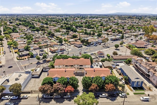 12042 Orange, Norwalk, CA 90650 — photo 2 of 9