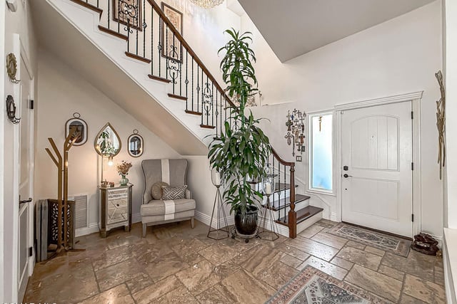 2846 Rikkard Drive, Thousand Oaks, CA 91362 — photo 15 of 81