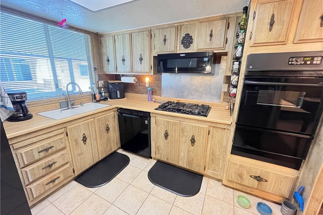 36200 Paradise Ranch Rd 12, Castaic, CA 91384 — photo 16 of 31