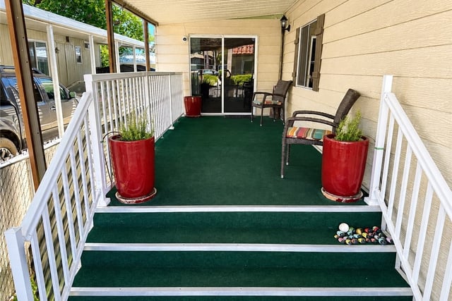 36200 Paradise Ranch Rd 12, Castaic, CA 91384 — photo 2 of 31