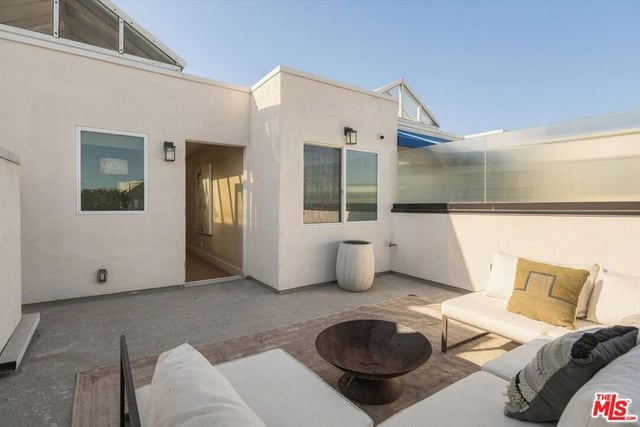 18 Voyage Street, Venice, CA 90292 — photo 45 of 48