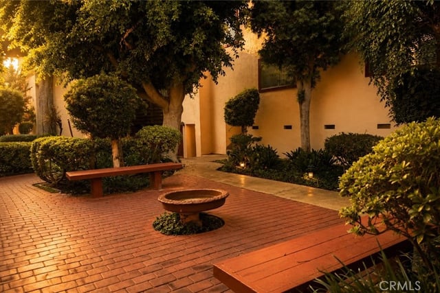 5349 Newcastle 34, Encino, CA 91316 — photo 44 of 62