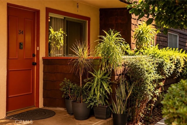 5349 Newcastle 34, Encino, CA 91316 — photo 7 of 62