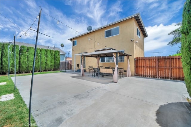 811 W Poplar Street, Compton, CA 90220 — photo 34 of 44