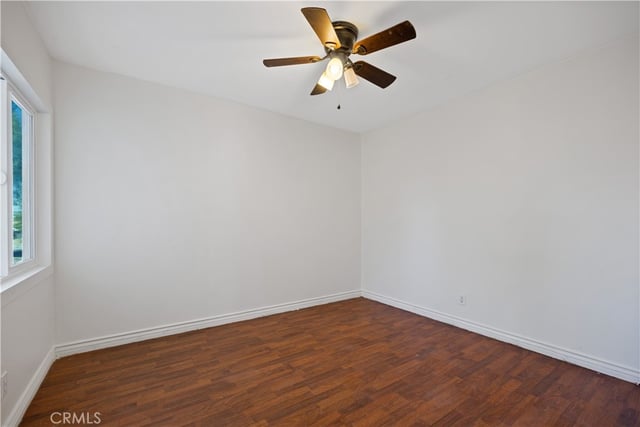 1058 E Avenue R2, Palmdale, CA 93550 — photo 11 of 23