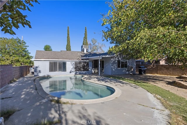 1058 E Avenue R2, Palmdale, CA 93550 — photo 22 of 23