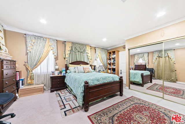 1337 N Whitnall Highway, Burbank, CA 91505 — photo 16 of 27