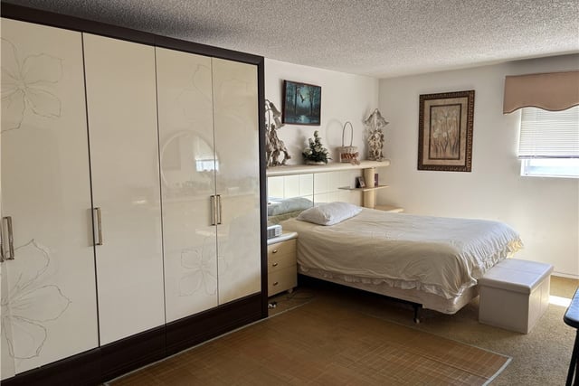 200 S Reno Street, Los Angeles, CA 90057 — photo 9 of 16