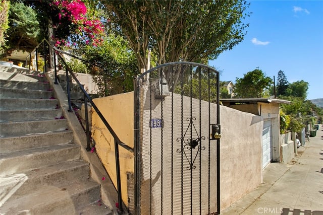 3984 Barrett Rd, Los Angeles, CA 90032 — photo 4 of 23