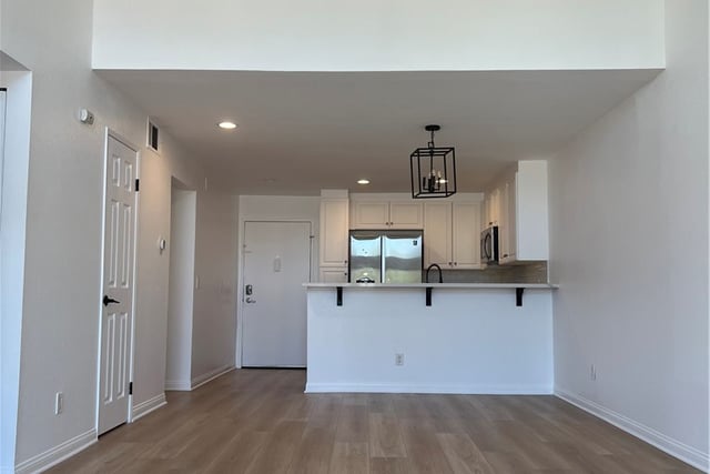 5550 Owensmouth #317, Woodland Hills, CA 91367 — photo 8 of 24