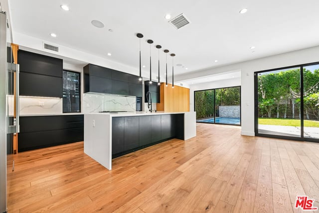 1037 Palms Boulevard, Los Angeles, CA 90291 — photo 13 of 38
