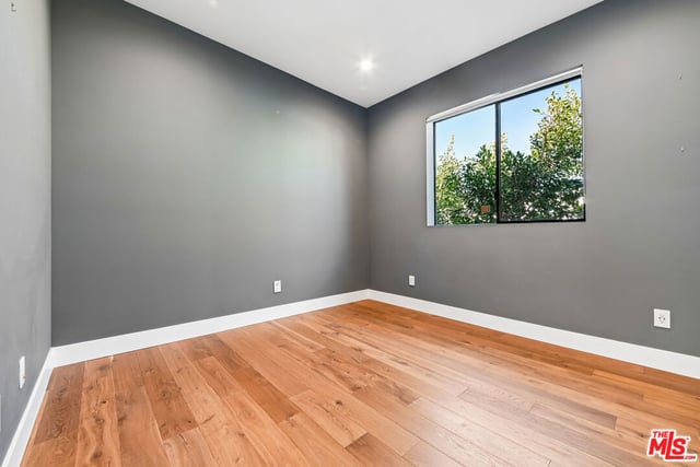 1037 Palms Boulevard, Los Angeles, CA 90291 — photo 36 of 38