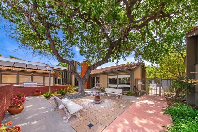 254 Sequoia Court 26, Thousand Oaks, CA 91360 — photo 18 of 29