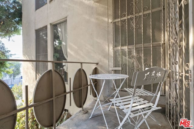4255 W 5th Street 209, Los Angeles, CA 90020 — photo 7 of 36