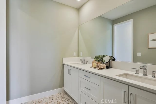 29718 Calle La Roca, Valencia, CA 91354 — photo 19 of 40