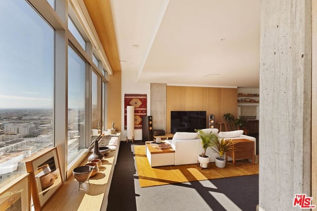 1155 S Grand Avenue 2107, Los Angeles, CA 90015 — photo 4 of 35