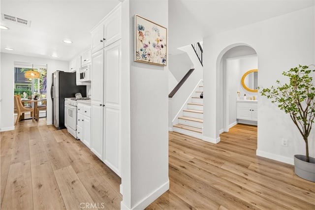 5612 Las Virgenes 37, Calabasas, CA 91302 — photo 11 of 50