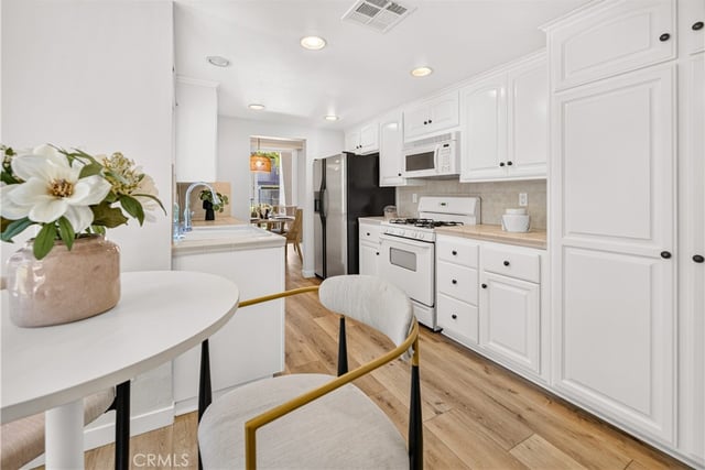 5612 Las Virgenes 37, Calabasas, CA 91302 — photo 15 of 50