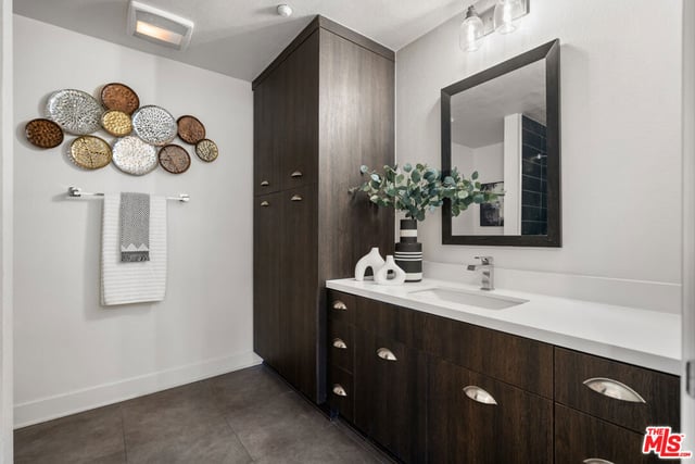 2980 Ripple Place 206, Los Angeles, CA 90039 — photo 19 of 53