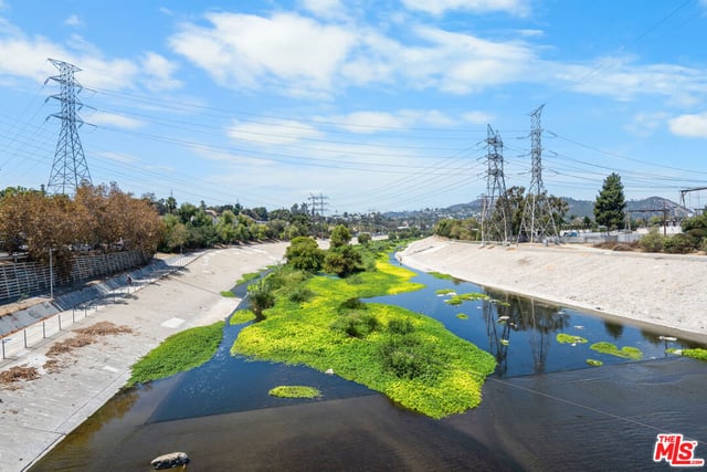 2980 Ripple Place 206, Los Angeles, CA 90039 — photo 34 of 53