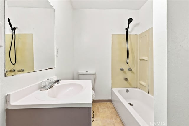 233 E Louise Street, Long Beach, CA 90805 — photo 18 of 39