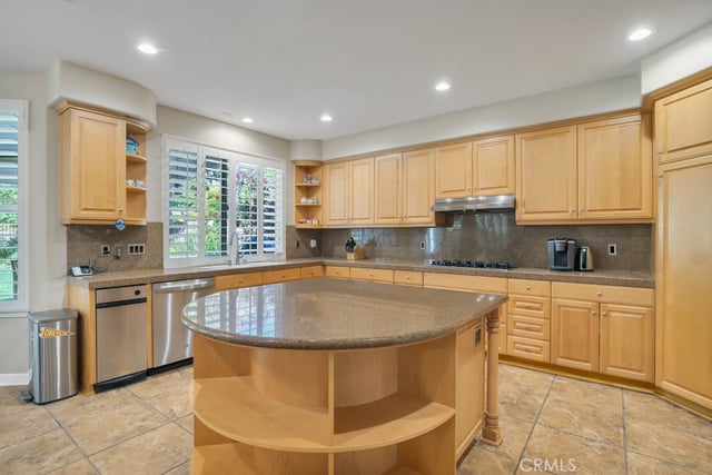 20417 Via Cellini, Porter Ranch, CA 91326 — photo 23 of 54