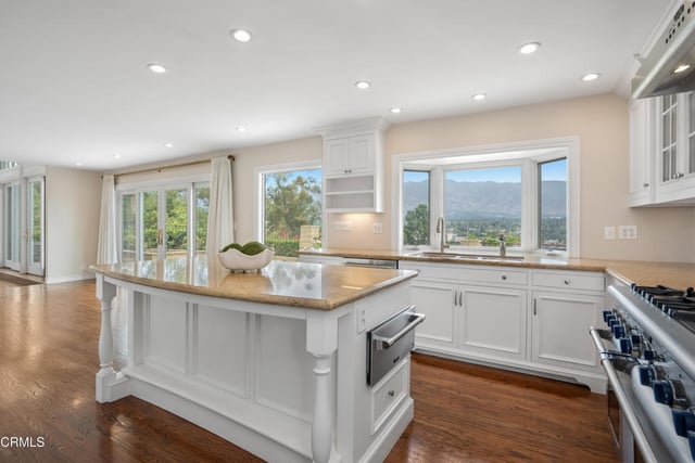 1095 Linda Glen Drive, Pasadena, CA 91105 — photo 17 of 61