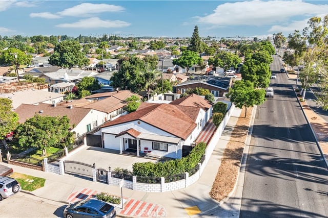 12159 Pantheon, Norwalk, CA 90650 — photo 27 of 32