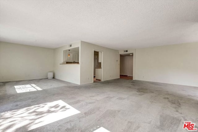 6760 Hillpark Drive 408, Los Angeles, CA 90068 — photo 7 of 35