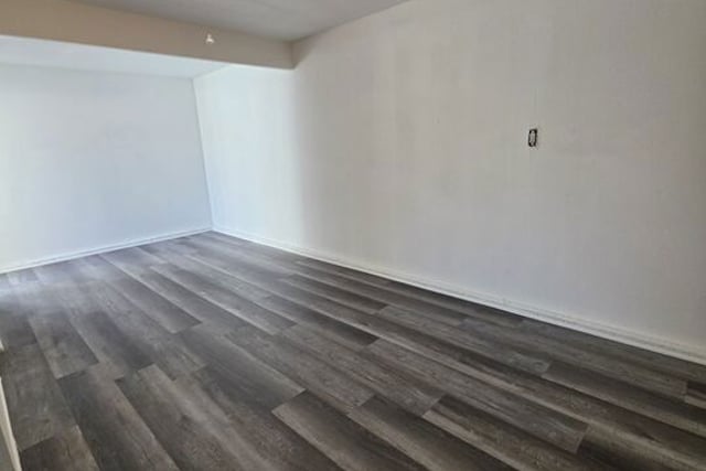 611 W 109th Street, Los Angeles, CA 90044 — photo 27 of 31