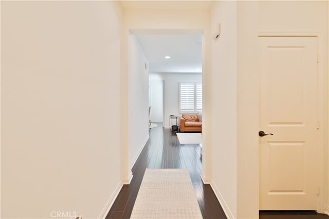 21737 Propello, Saugus, CA 91350 — photo 10 of 38