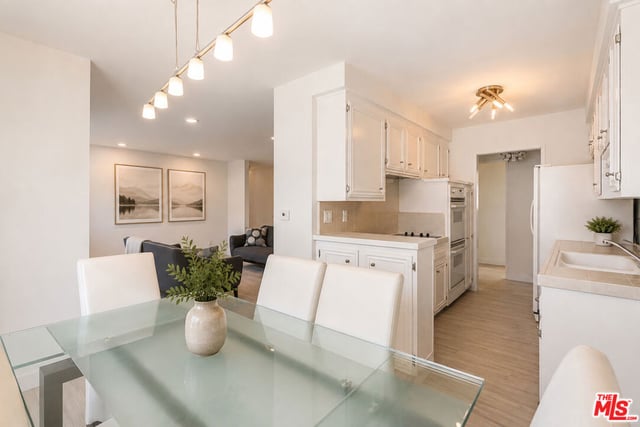 404 San Vicente Boulevard 204, Santa Monica, CA 90402 — photo 7 of 14