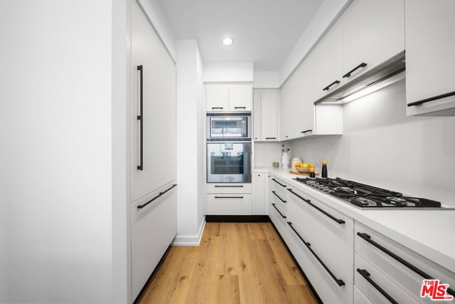 900 W Olympic Boulevard 27D, Los Angeles, CA 90015 — photo 12 of 36