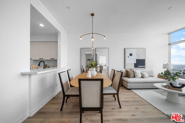 900 W Olympic Boulevard 27D, Los Angeles, CA 90015 — photo 13 of 36