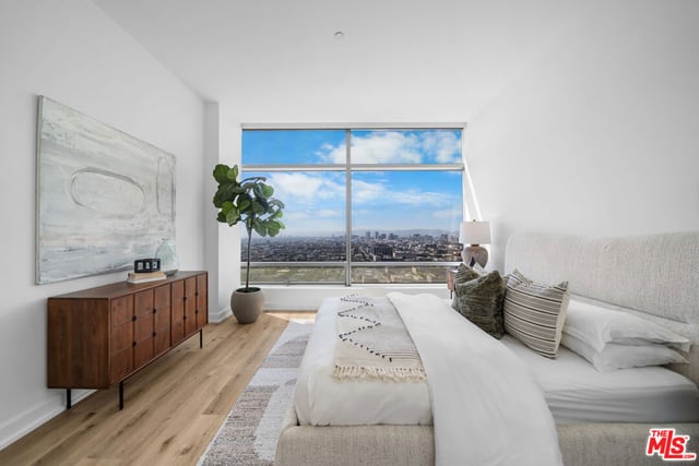 900 W Olympic Boulevard 27D, Los Angeles, CA 90015 — photo 21 of 36