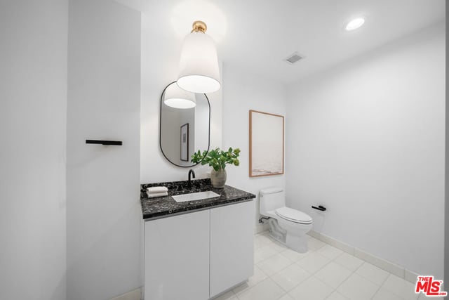 900 W Olympic Boulevard 27D, Los Angeles, CA 90015 — photo 7 of 36