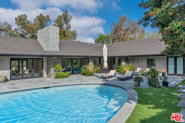 3035 Lake Glen Drive, Beverly Hills, CA 90210 — photo 3 of 41