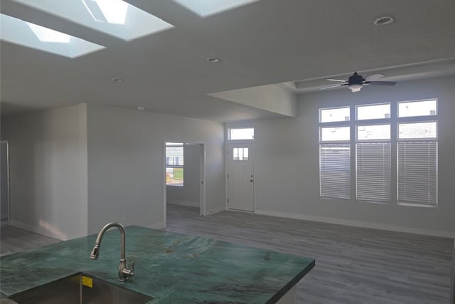 21500 Lassen 450, Chatsworth, CA 91311 — photo 7 of 24